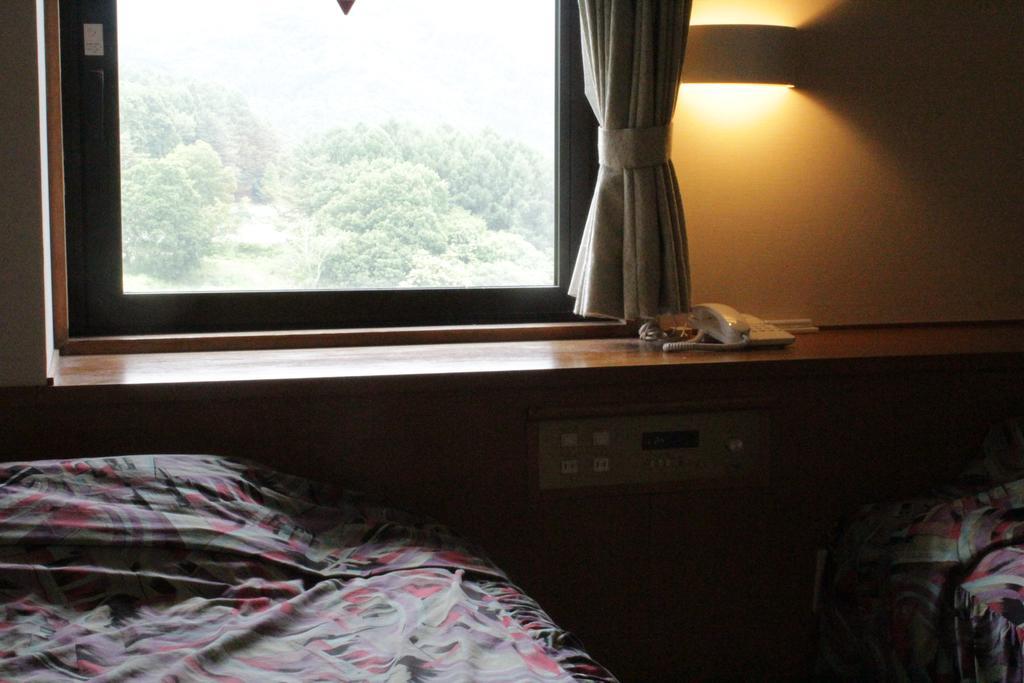 Hotel Selan Яманути Экстерьер фото